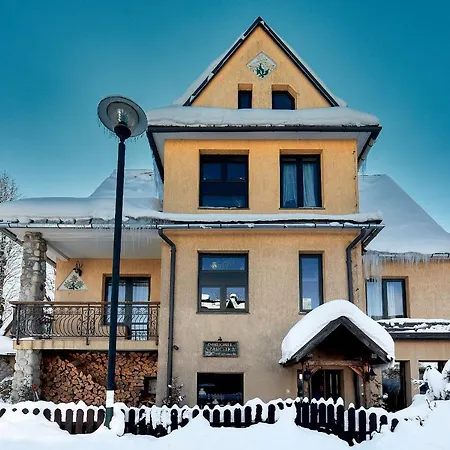 Konukevi Szarotka 3*